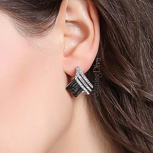 گوشواره های مسی طرح ایتالیایی زنانه شاینینگ دیوا فشن (مشکی) (9739er)