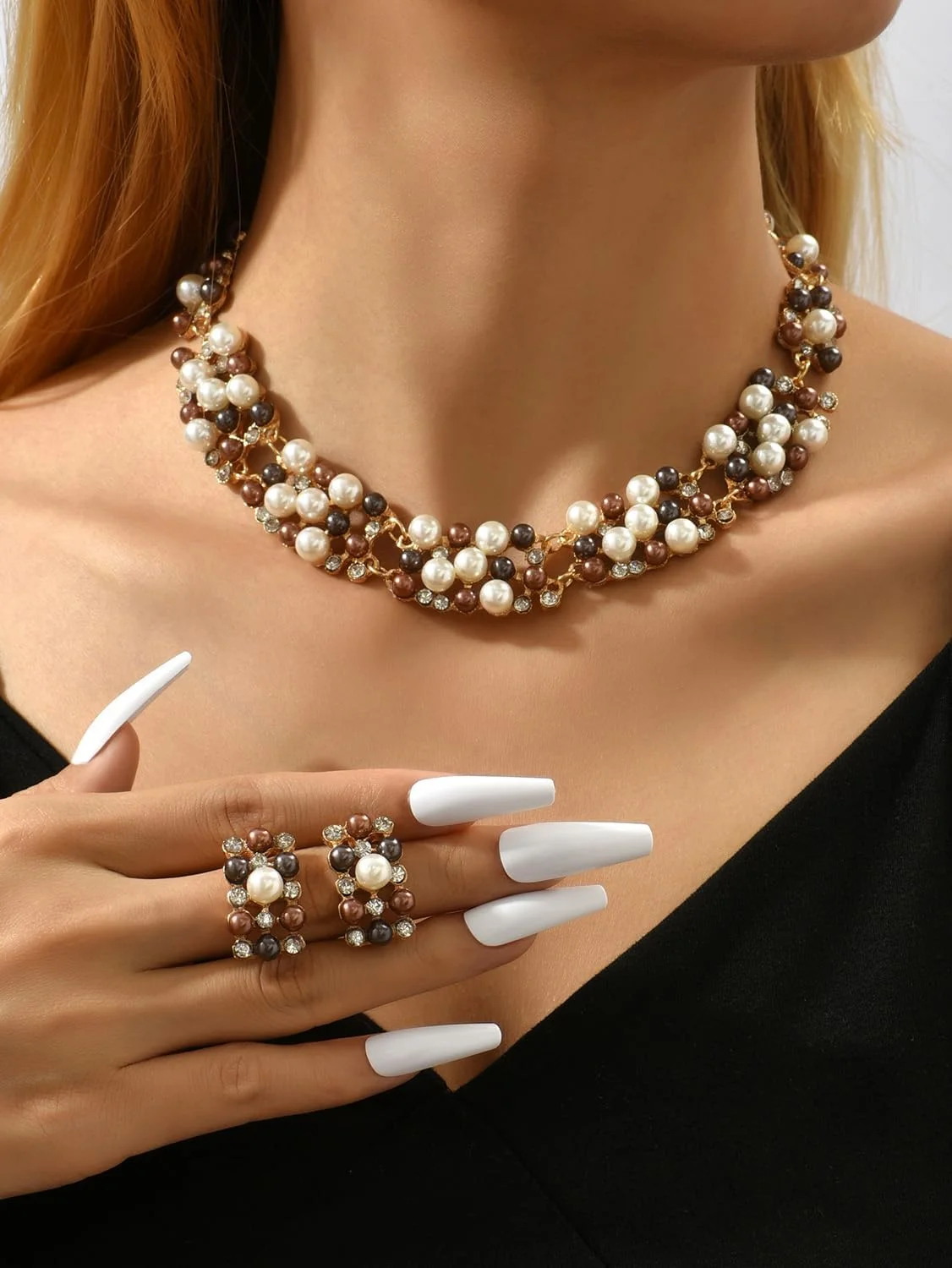 ست جواهرات گردنبند مرواریدی شیک و جدید زنانه Shining Diva Fashion (15114s) ست جواهرات گردنبند مرواریدی شیک و جدید زنانه Shining Diva Fashion (15114s)