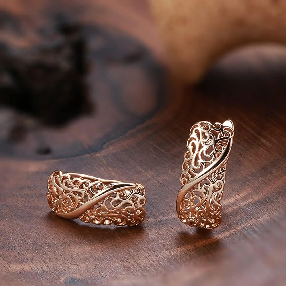 گوشواره های مسی زیرکون شیک و جدید روکش طلای رزگلد 18 عیار Shining Diva Fashion برای زنان و دختران (14470er) گوشواره های مسی زیرکون شیک و جدید روکش طلای رزگلد 18 عیار Shining Diva Fashion برای زنان و دختران (14470er)