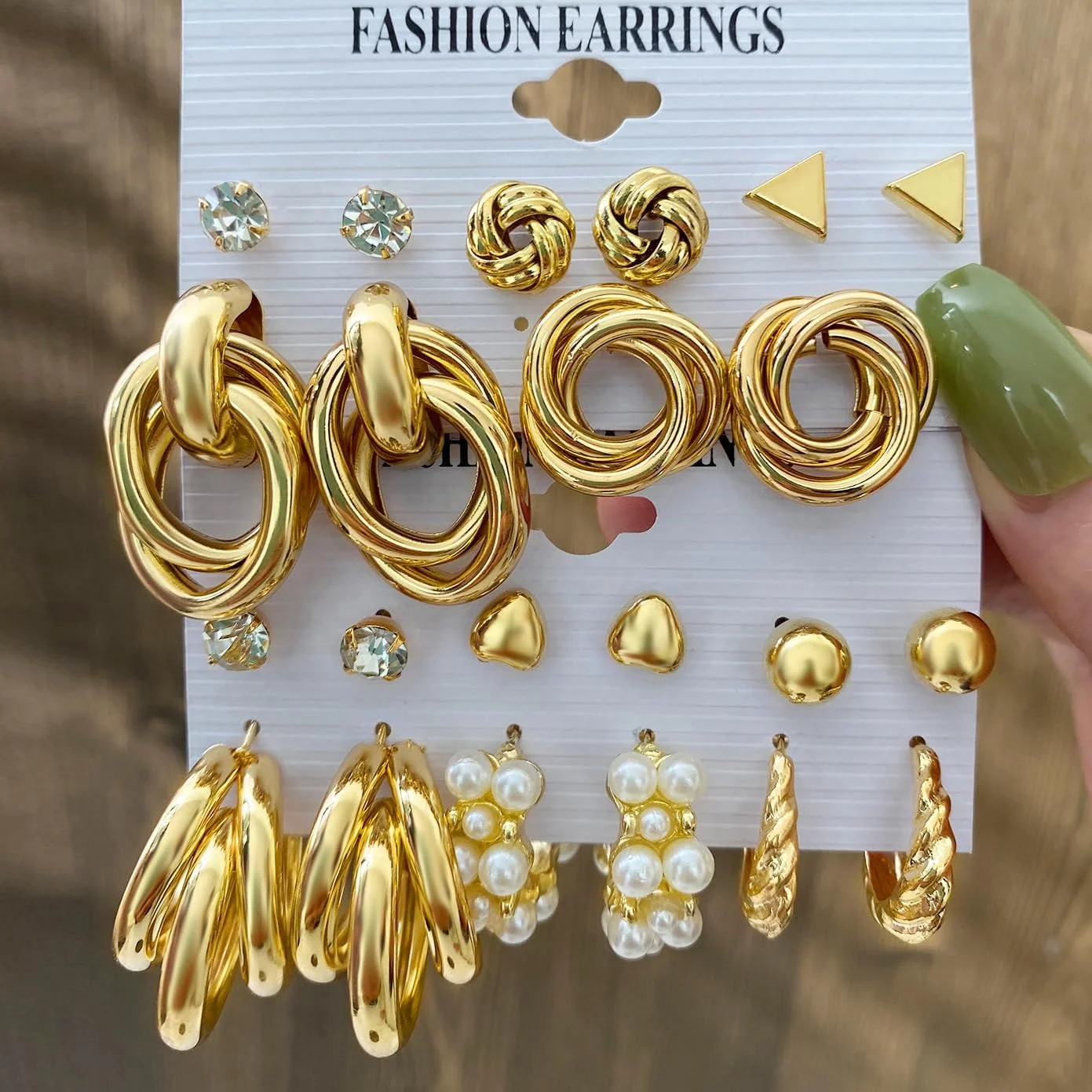 ست ترکیبی گوشواره های میخی شیک و جدید Shining Diva Fashion برای زنان و دختران ست ترکیبی گوشواره های میخی شیک و جدید Shining Diva Fashion برای زنان و دختران