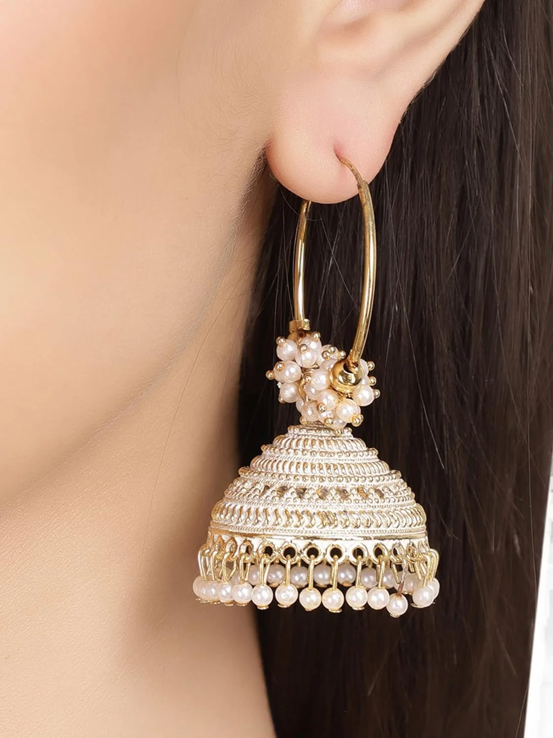 گوشواره های حلقه ای جومکی سنتی شیک و جدید زنانه و دخترانه از Shining Diva Fashion گوشواره های حلقه ای جومکی سنتی شیک و جدید زنانه و دخترانه از Shining Diva Fashion