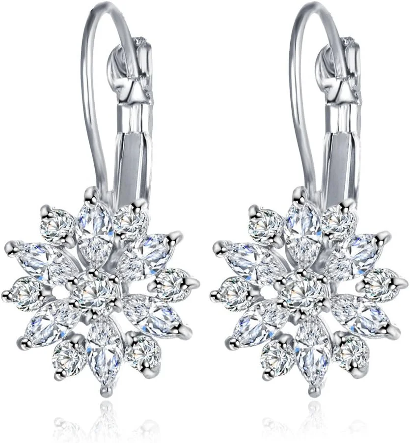 گوشواره های جدید زنانه Shining Diva Fashion با روکش طلای 18 عیار و نگین های کریستالی AAA
