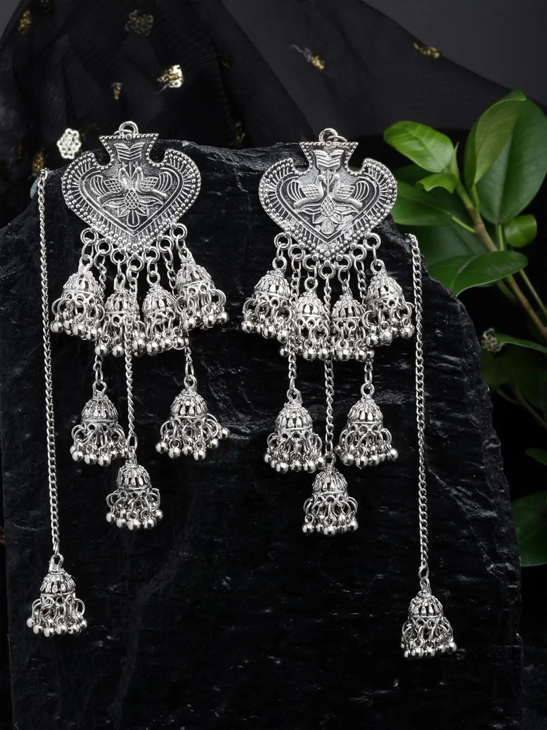 گوشواره های جومکا زنجیره ای اکسیدایز شده شیک و جدید Shining Diva Fashion برای زنان و دختران (13190er)، سایز آزاد گوشواره های جومکا زنجیره ای اکسیدایز شده شیک و جدید Shining Diva Fashion برای زنان و دختران (13190er)، سایز آزاد