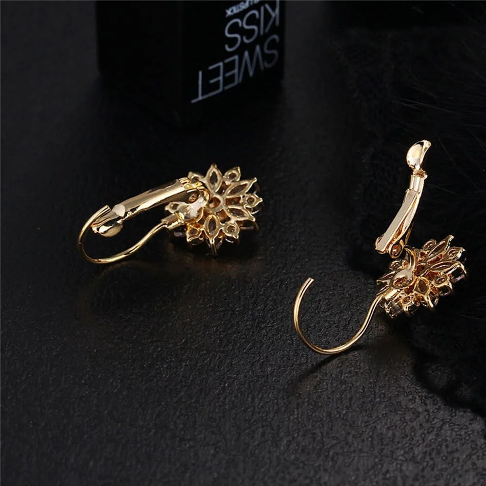 گوشواره های گیره ای زنانه طرح ایتالیایی شاینینگ دیوا (طلایی)(9582er) - ساخت کشور: هند