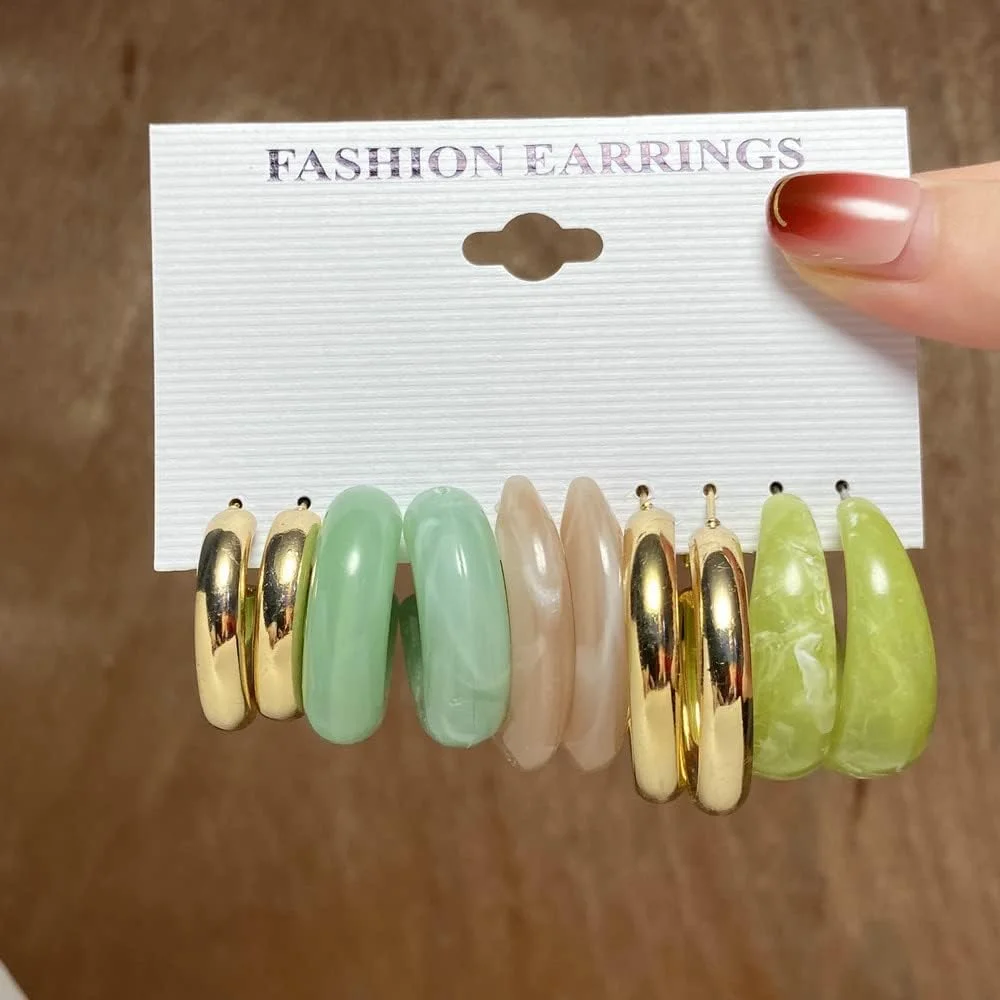 گوشواره های حلقه ای و میخی شیک و جدید زنانه و دخترانه از شاینینگ دیوا فشن گوشواره های حلقه ای و میخی شیک و جدید زنانه و دخترانه از شاینینگ دیوا فشن