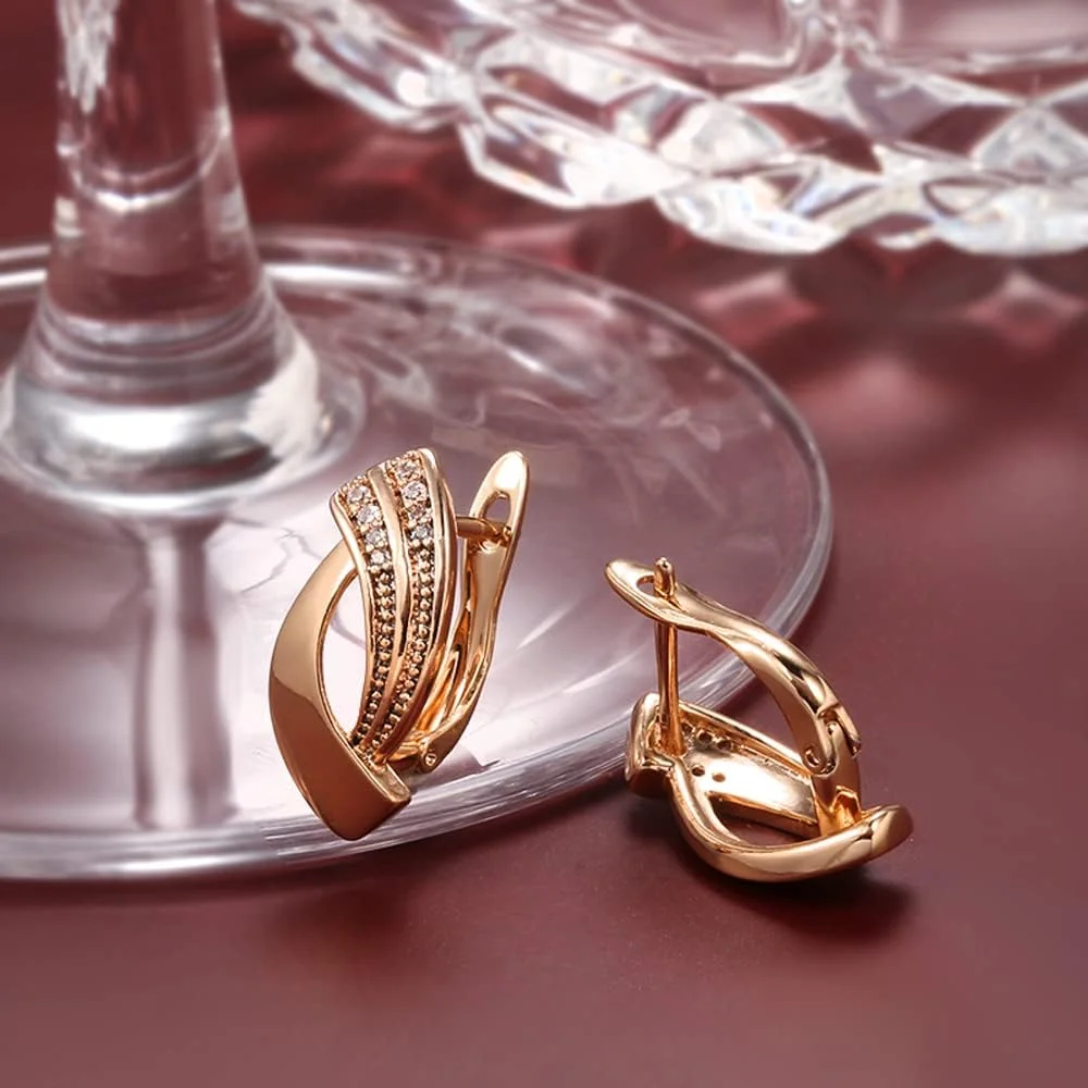 گوشواره های مسی زیرکون شیک و جدید روکش طلای رزگلد 18 عیار Shining Diva Fashion برای زنان و دختران (14478er) گوشواره های مسی زیرکون شیک و جدید روکش طلای رزگلد 18 عیار Shining Diva Fashion برای زنان و دختران (14478er)