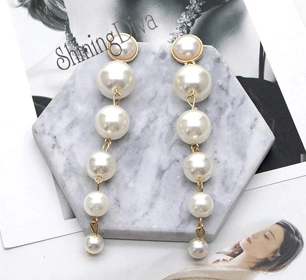 گوشواره های آویز بلند طلایی شیک زنانه Shining Diva Fashion (سفید؛ 9900er) گوشواره های آویز بلند طلایی شیک زنانه Shining Diva Fashion (سفید؛ 9900er)