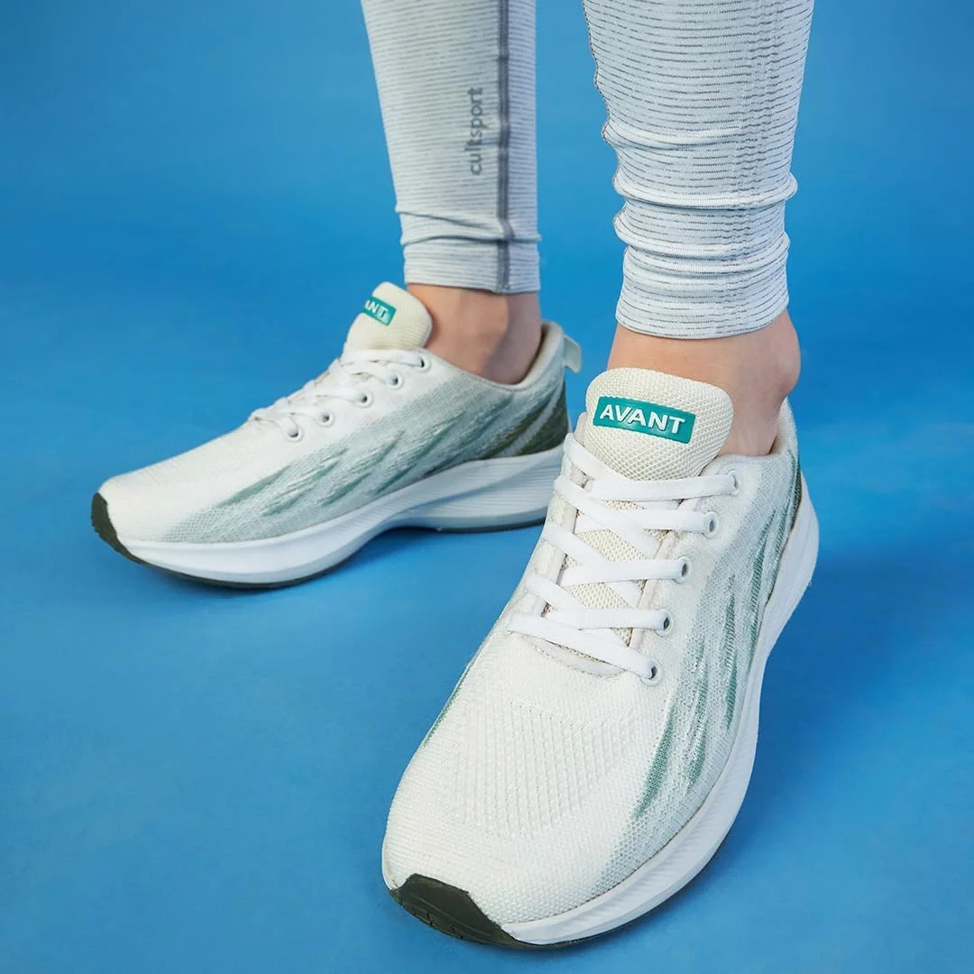 کفش ورزشی زنانه آریل آوان، مناسب فضای باز، با زیره TPR با چسبندگی بالا و بند - سفید