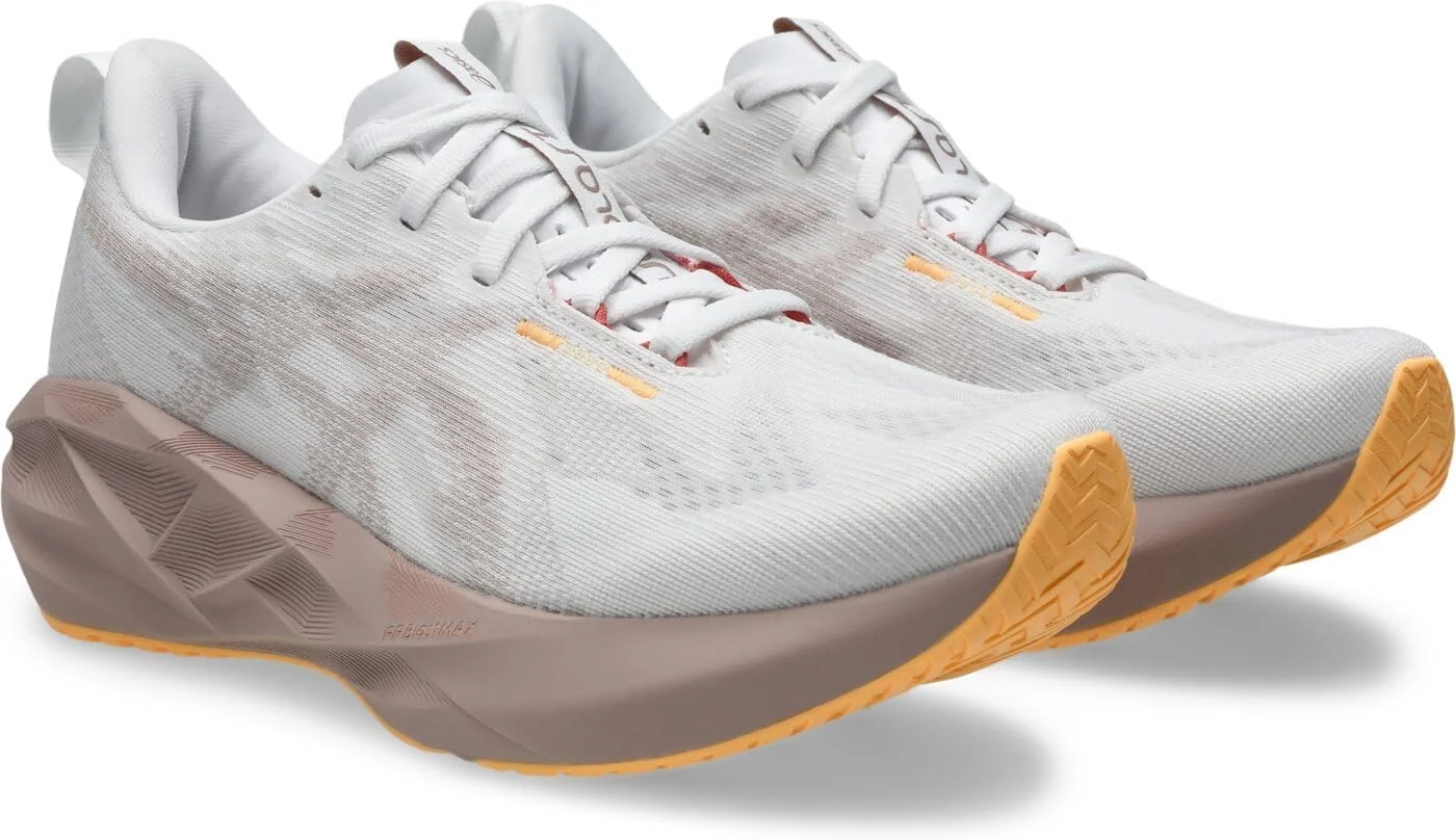 کفش ورزشی زنانه آسیکس NOVABLAST 5 کفش ورزشی زنانه آسیکس NOVABLAST 5