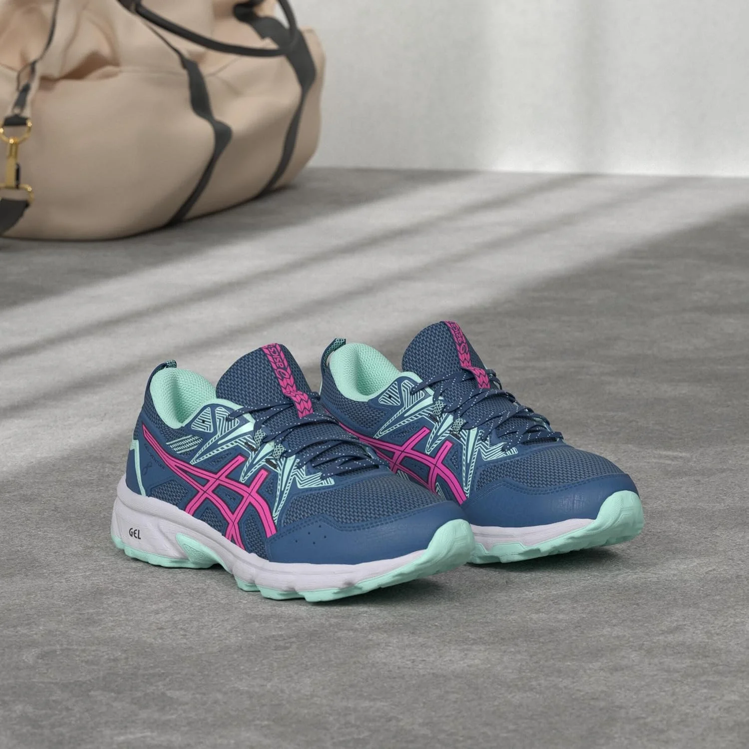 کفش های دویدن زنانه آسیکس مدل Jolt 4 مناسب جاده