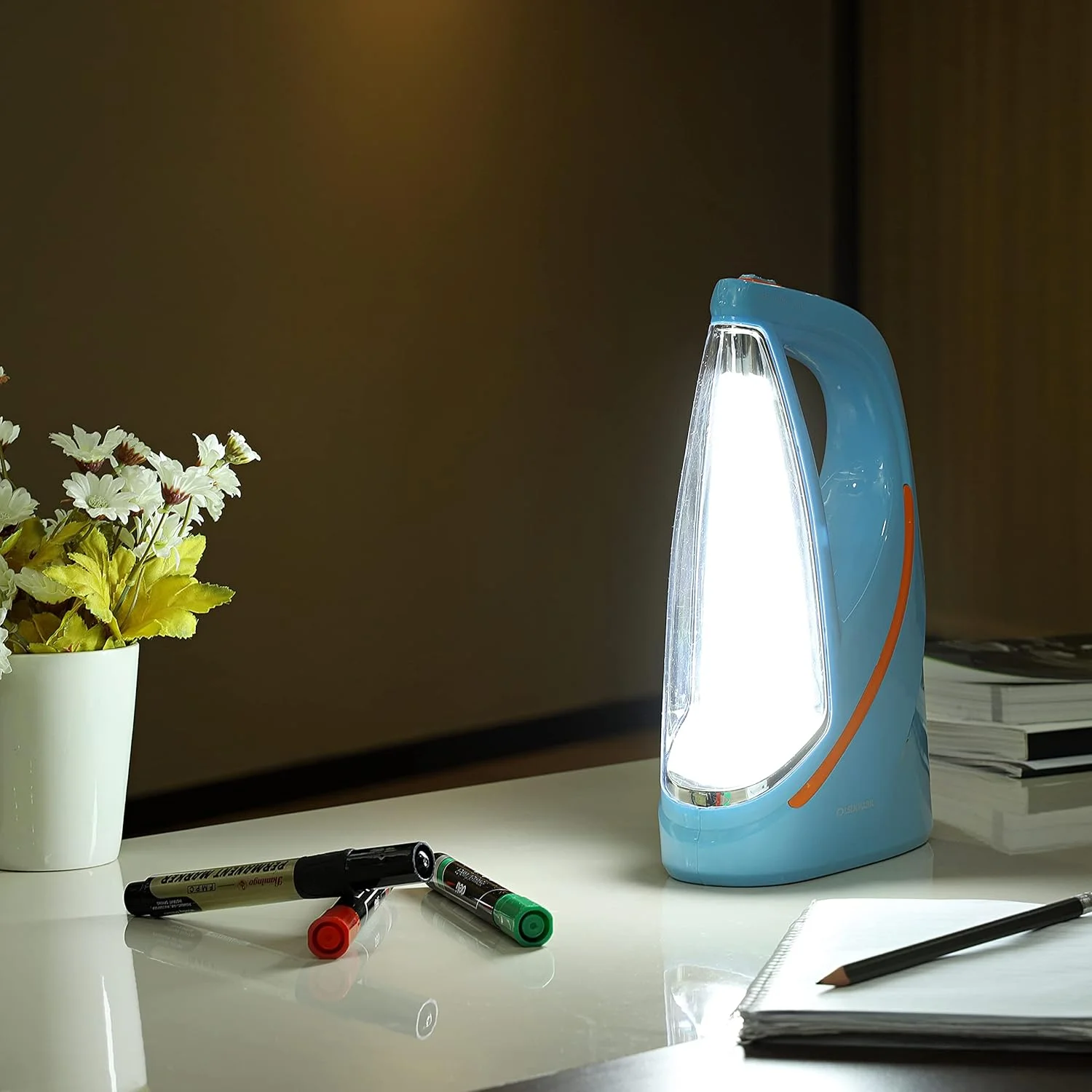 چراغ اضطراری ال ای دی 60 تایی شارژی اولسن مارک، آبی