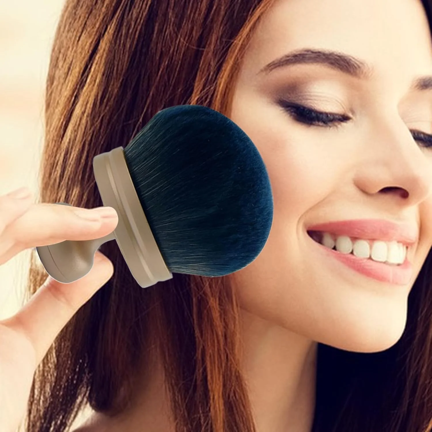 براش تانر | براش بزرگ آرایشی برای برنزه کردن | براش نرم و چند منظوره برای استفاده روزانه برنزر صورت برای همسر، مادر و زنان