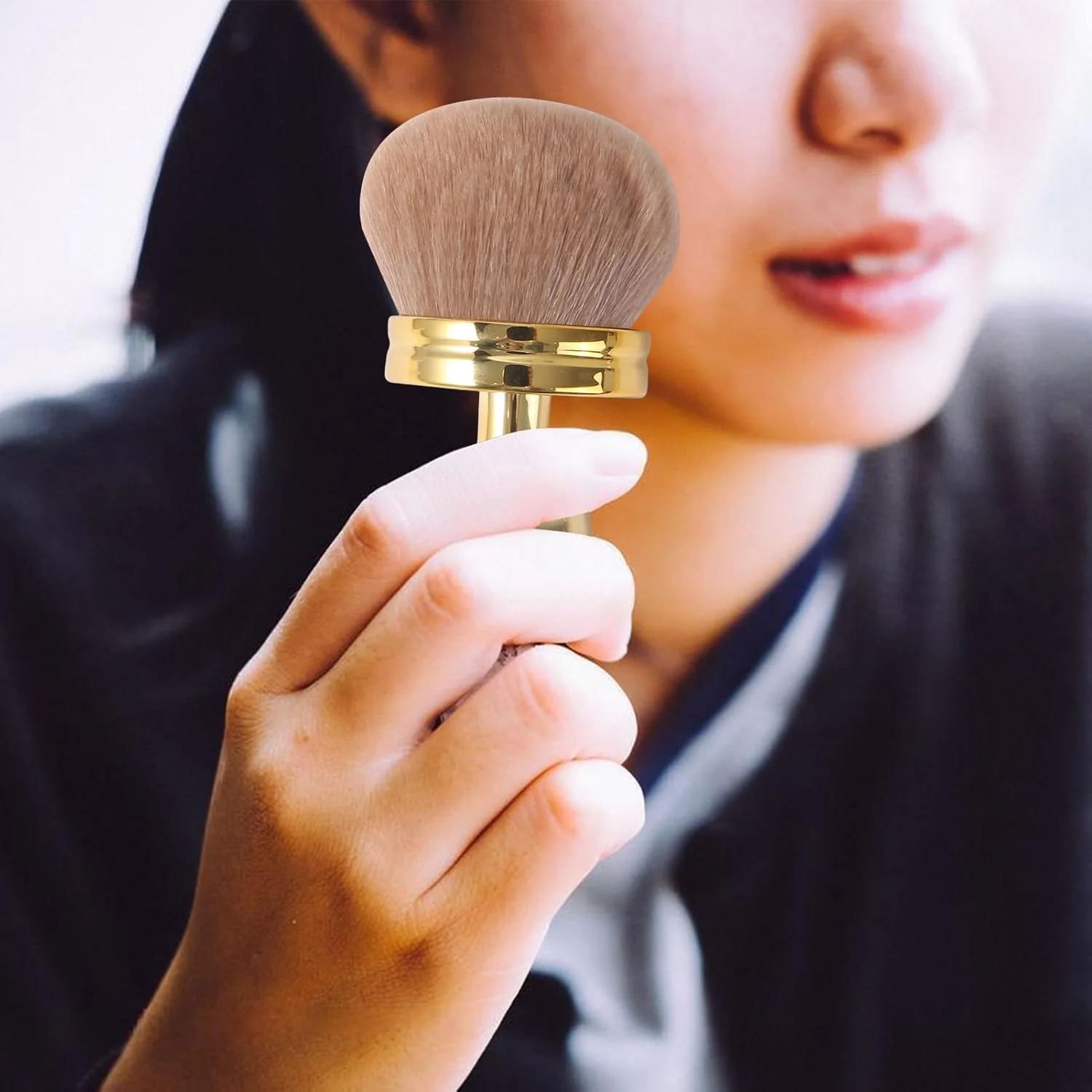 براش برنزه کننده | براش بزرگ 3 اینچی برای آرایش صورت و بدن - ابزار بیضی شکل با سر پهن برای استفاده از کرم پودر و کانسیلر