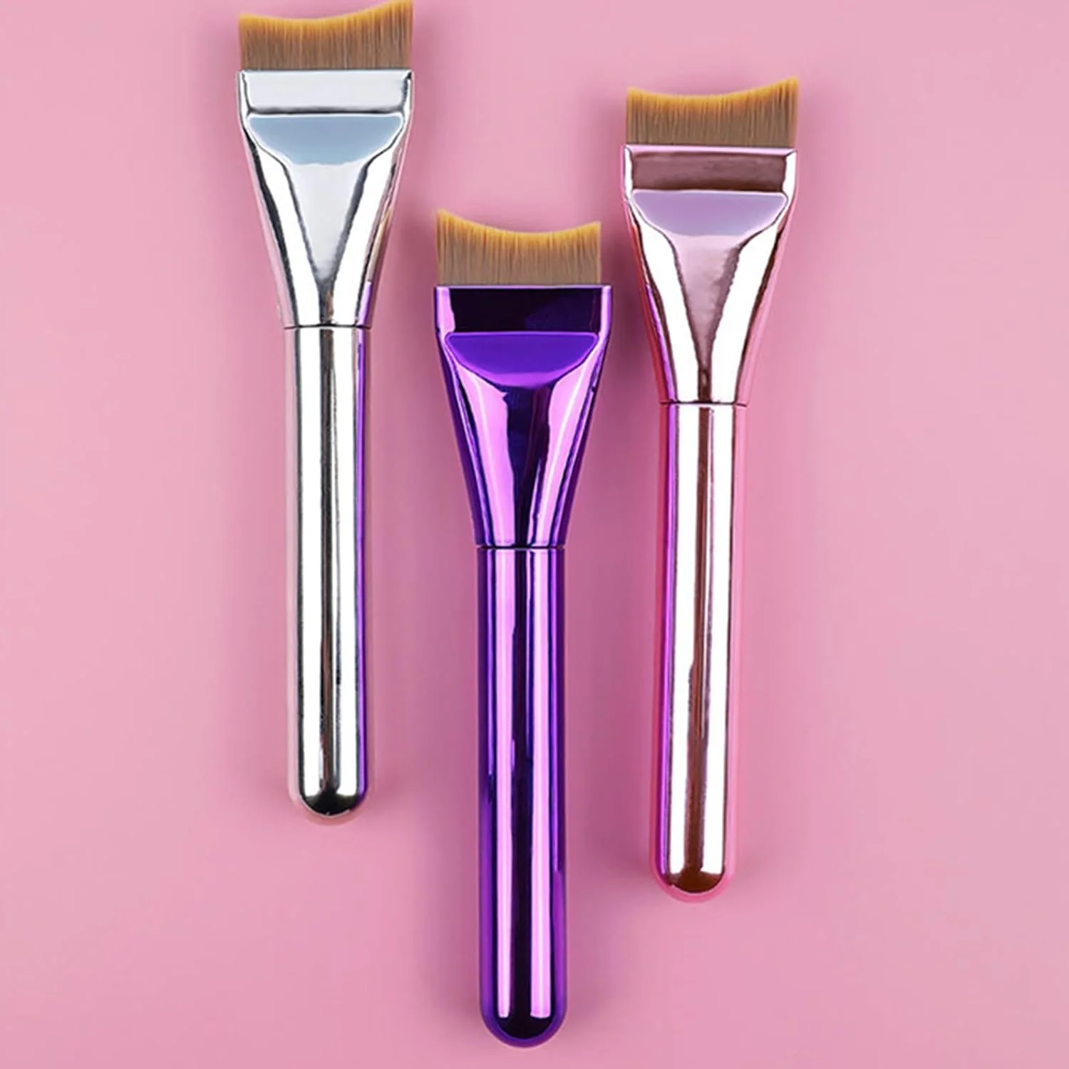 براش کانسیلر زاویه دار برای آرایش مایع صورت، براش فوق العاده نازک برای ترکیب کردن