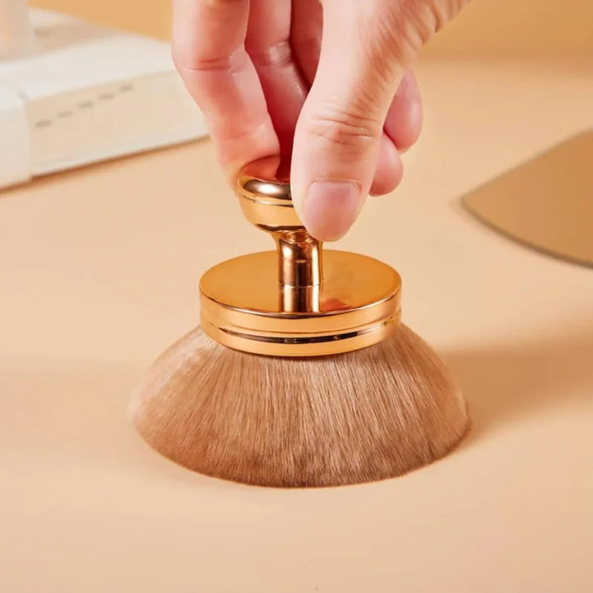 2 عدد برس آرایشی، برس های آرایشی بزرگ برای بدن، برس پودر فیکس، برس پودر، برنزر، اپلیکاتور ترکیب کننده برای کرم پودر، رژگونه و هایلایتر