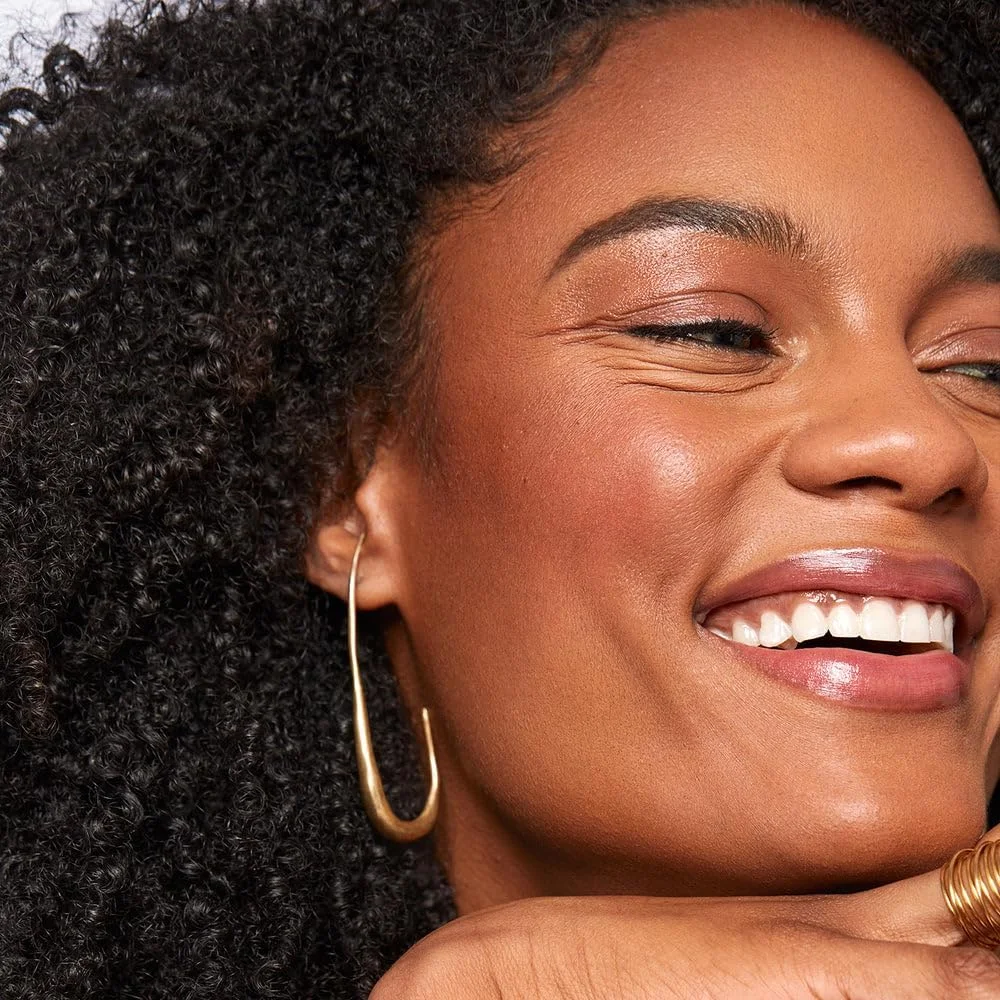 براش بزرگ سایه - براش نرم و چند منظوره برای آرایش مایع و کرمی - اپلیکاتور آرایشی با موهای مصنوعی برای ترکیب و ایجاد آسان - وگان، بدون تست حیوانی (1 عدد)