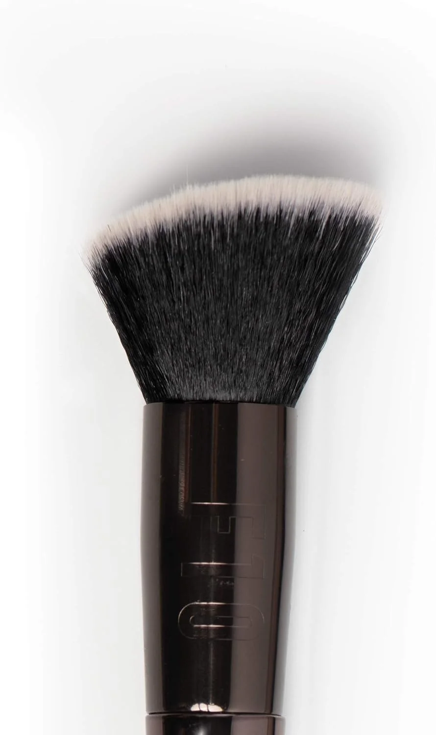 براش پخش کننده کرم پودر مکس فاکتور پرو مدل F10 با طراحی مشاعل عقیل