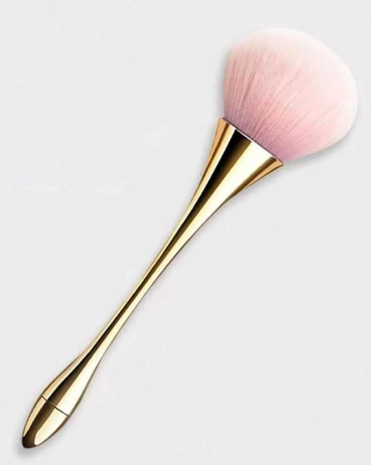 براش آرایشی با موهای نرم صورتی و دسته فلزی طلایی برای کرم پودر