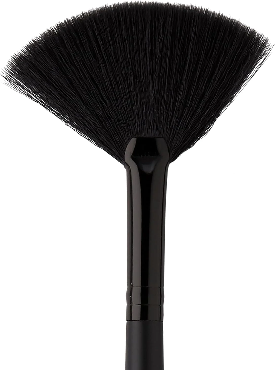 براش بادبزنی آرایشی e.l.f. Cosmetics برای استفاده دقیق، مصنوعی براش بادبزنی آرایشی e.l.f. Cosmetics برای استفاده دقیق، مصنوعی