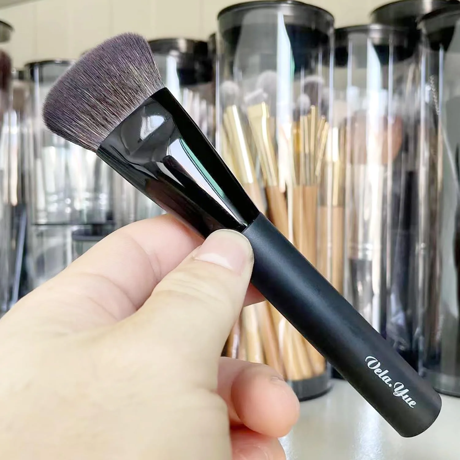براش کانتورینگ تخت Vela.Yue، براش آرایشی کانتورینگ و زاویه سازی صورت