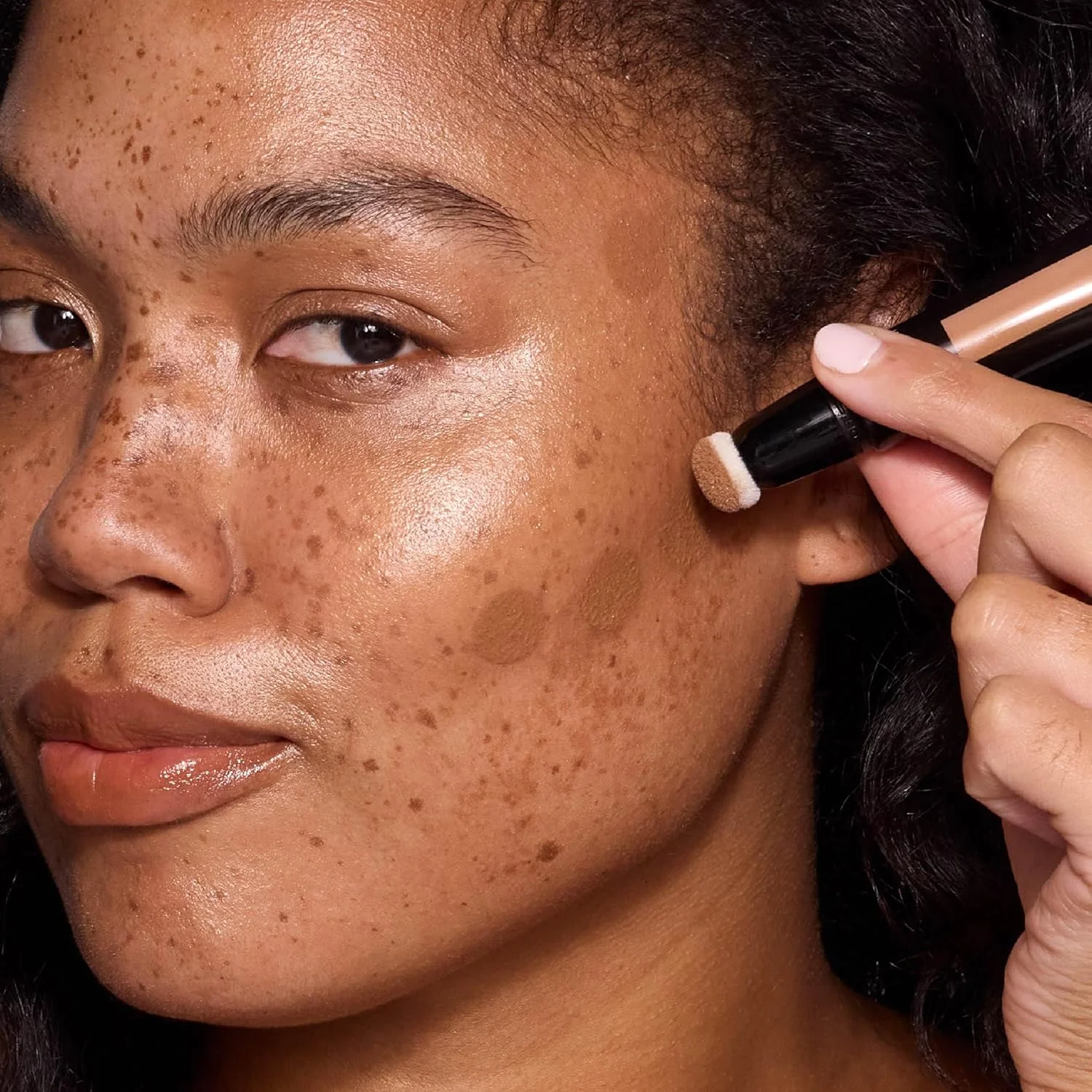 قلم کانتور فوری MCoBeauty، مدیوم/تیره، برای کانتور طبیعی، وگان، لوازم آرایشی بدون تست حیوانی، فرم دهی و مشخص کردن قلم کانتور فوری MCoBeauty، مدیوم/تیره، برای کانتور طبیعی، وگان، لوازم آرایشی بدون تست حیوانی، فرم دهی و مشخص کردن