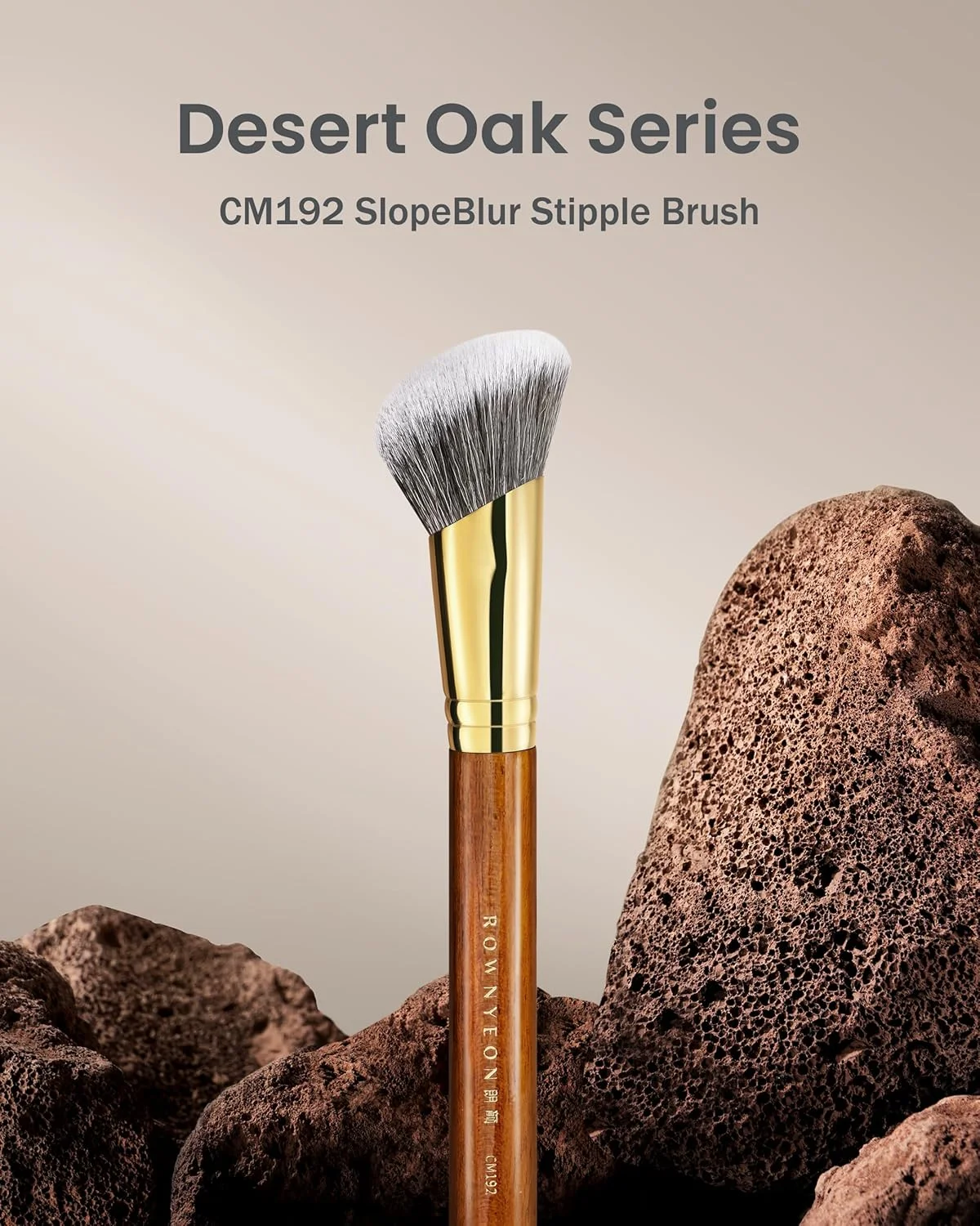 براش استیپل شیب دار Desert Oak SlopeBlur - موهای نایلونی زاویه دار برای ترکیب یکپارچه کرم/مایع/پودر، کانتور و استفاده از رژگونه، دسته Bubinga (CM 192)