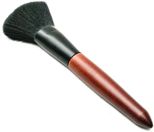 براش صورت دایسو - برش زاویه دار - چند رنگ براش صورت دایسو - برش زاویه دار - چند رنگ