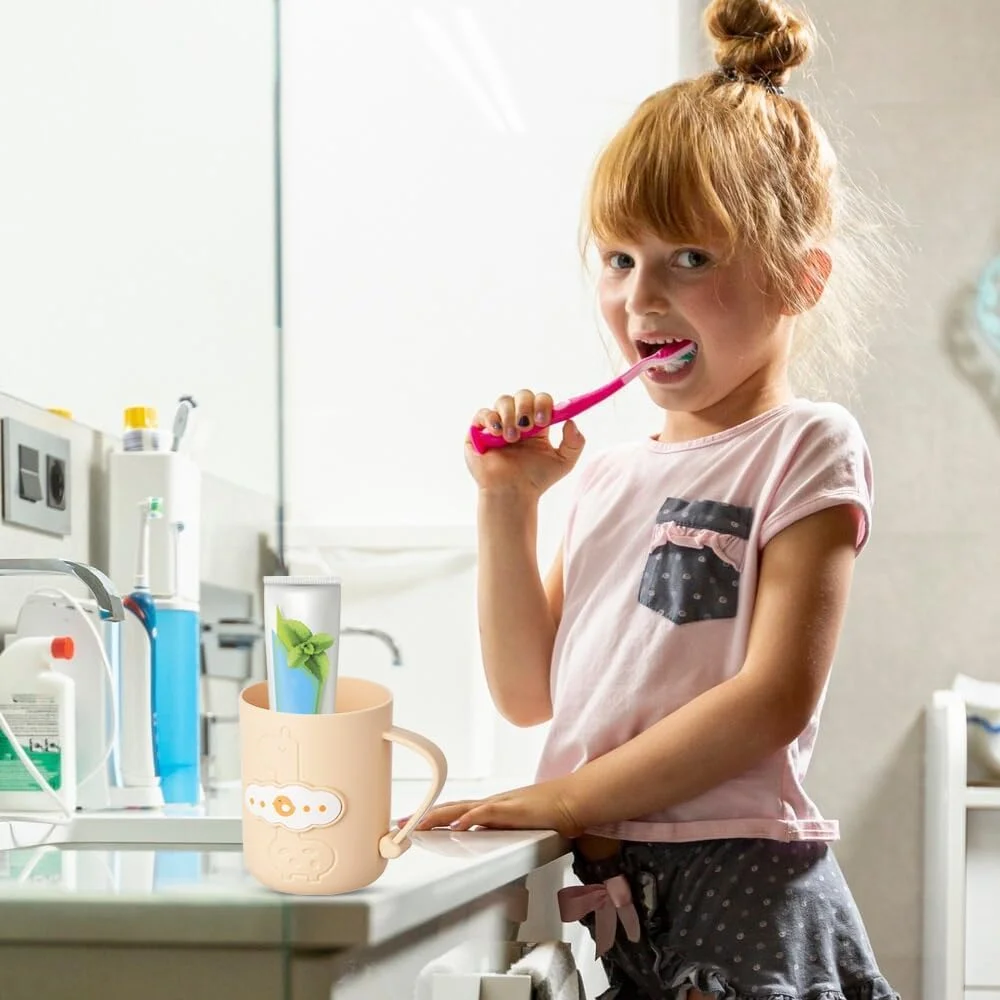 لیوان مسواک پلاستیکی قابل استفاده مجدد برای حمام، مسافرت و کمپینگ، بادوام، لیوان مسافرتی قابل حمل، لوازم جانبی حمام با قابلیت تمیز کردن آسان برای خانه و فضای باز (2 عدد، سبز و زرد) لیوان مسواک پلاستیکی قابل استفاده مجدد برای حمام، مسافرت و کمپینگ، بادوام، لیوان مسافرتی قابل حمل، لوازم جانبی حمام با قابلیت تمیز کردن آسان برای خانه و فضای باز (2 عدد، سبز و زرد)