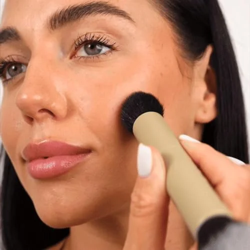 براش رژگونه دو طرفه MOYOU LONDON - براش کرم و پودر دو سر، موهای مصنوعی فوق العاده نرم، براش آرایشی وگان و بدون تست حیوانی برای رژگونه، برنزر و کانتورینگ براش رژگونه دو طرفه MOYOU LONDON - براش کرم و پودر دو سر، موهای مصنوعی فوق العاده نرم، براش آرایشی وگان و بدون تست حیوانی برای رژگونه، برنزر و کانتورینگ