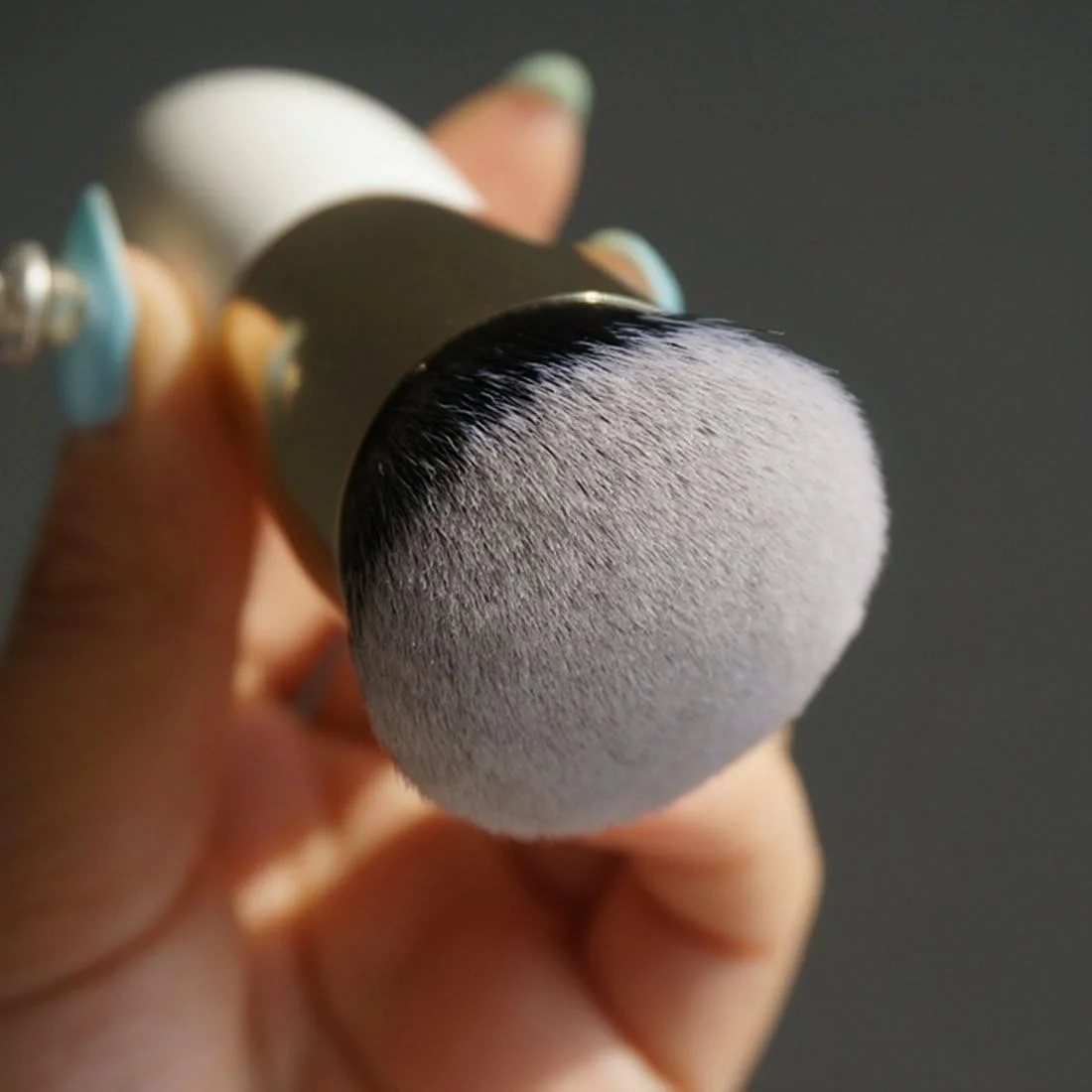 Mhnfgmkgfk براش آرایشی قابل حمل برای صورت، رژگونه و پودر Mhnfgmkgfk براش آرایشی قابل حمل برای صورت، رژگونه و پودر