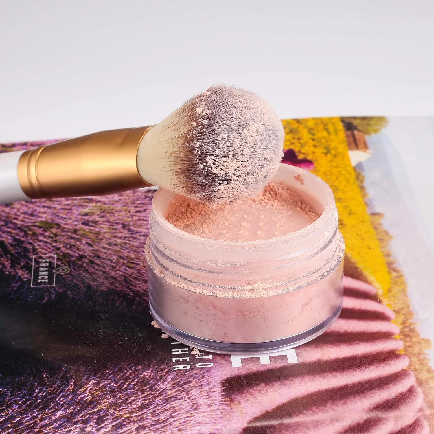 براش پودر آرایشی Matto برای فیکس کردن پودر فشرده و شل، رژگونه معدنی، براش بزرگ صورت براش پودر آرایشی Matto برای فیکس کردن پودر فشرده و شل، رژگونه معدنی، براش بزرگ صورت