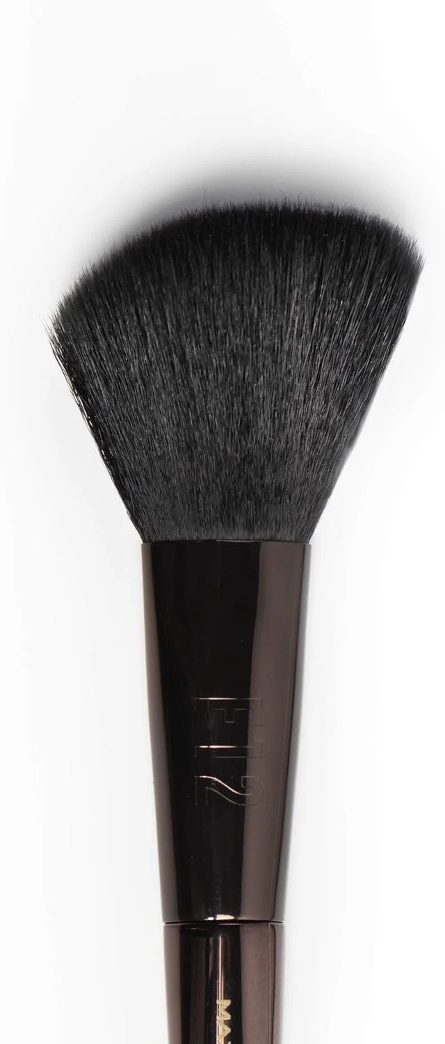 براش پودر و رژگونه پرو مکس فکتور F12 با همکاری مشاعل عقیل