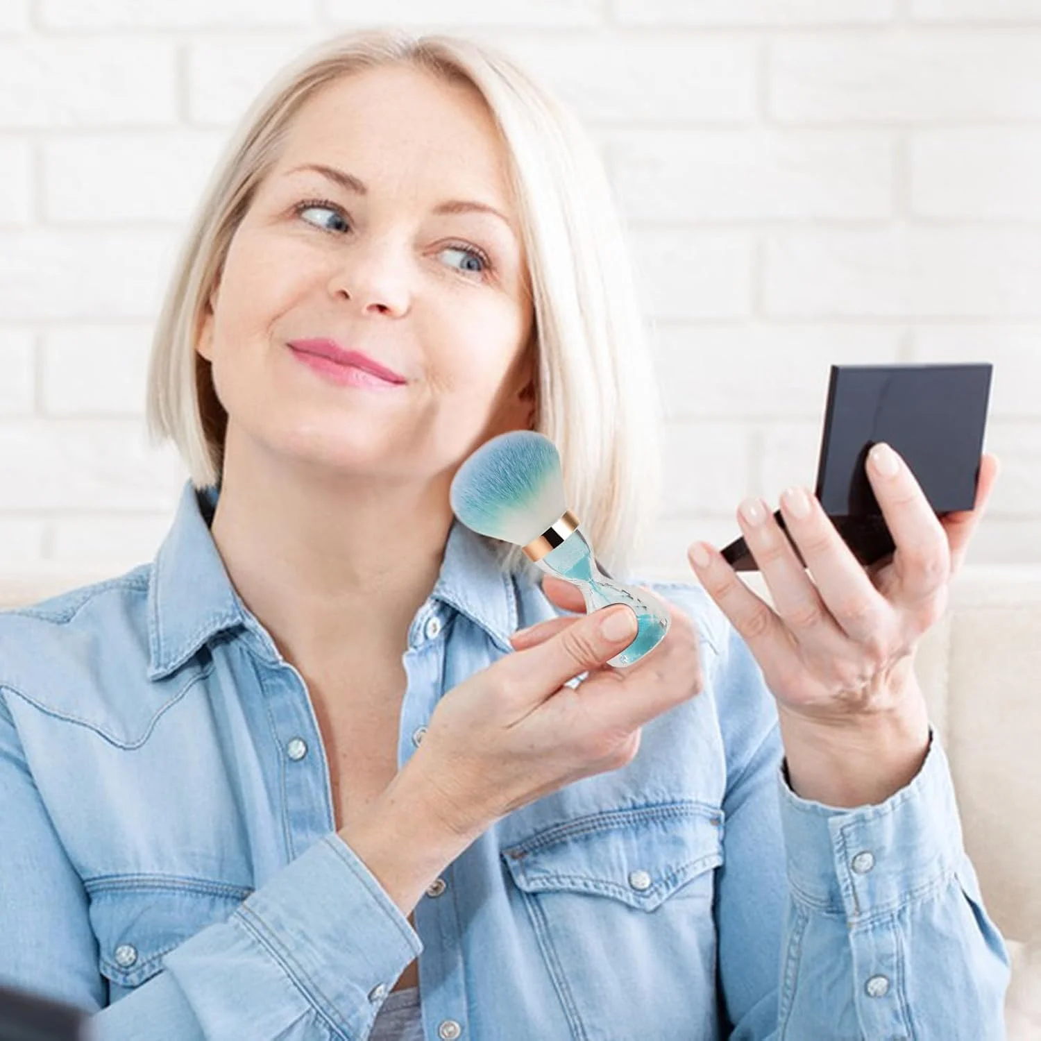 براش رژگونه آرایشی، براش آرایشی با موهای نرم - طراحی دسته قیفی شکل، ابزارهای آرایشی قابل حمل، لوازم کاربردی زیبایی برای صورت، گردن، بازوها و پشت براش رژگونه آرایشی، براش آرایشی با موهای نرم - طراحی دسته قیفی شکل، ابزارهای آرایشی قابل حمل، لوازم کاربردی زیبایی برای صورت، گردن، بازوها و پشت