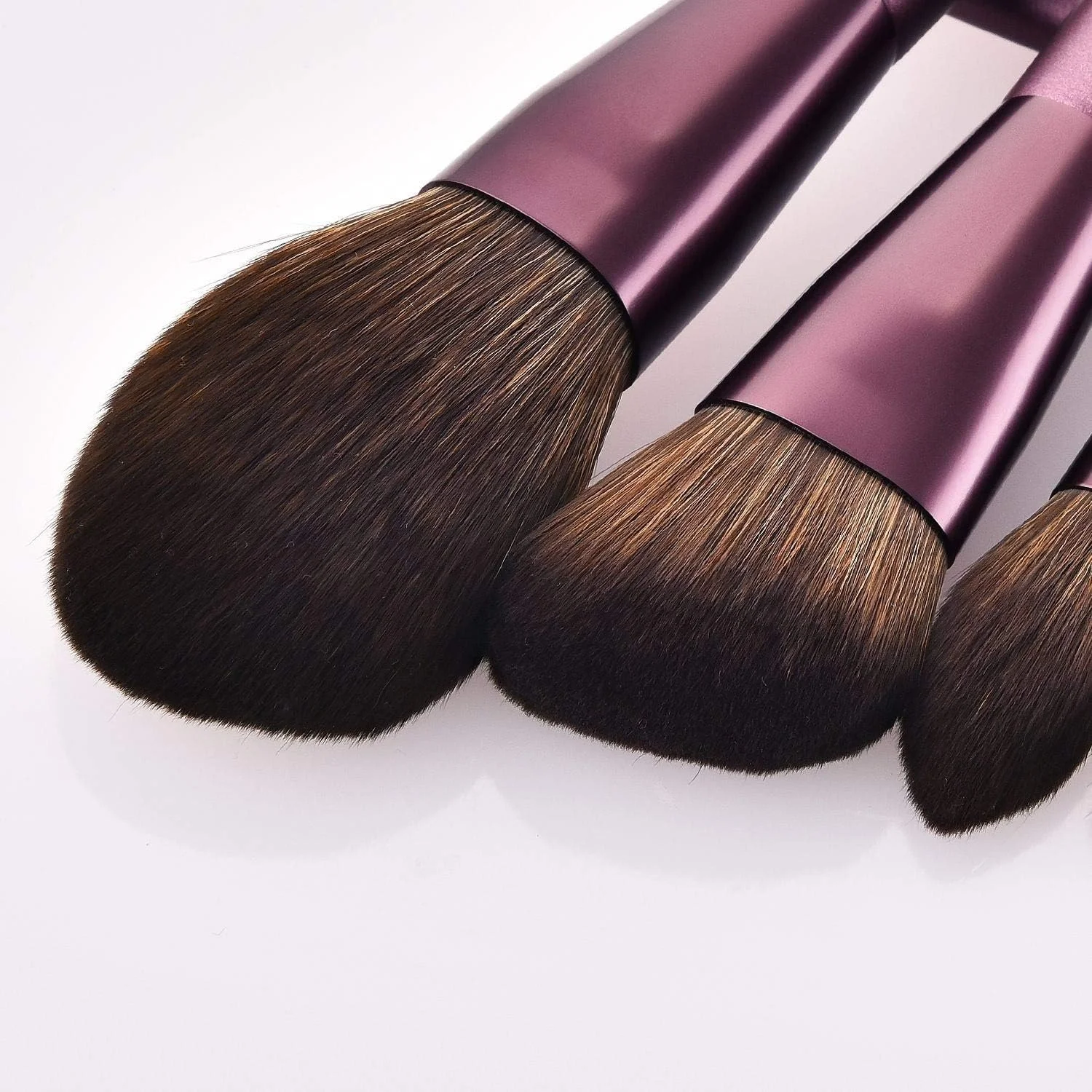 جینلیپ ست برس آرایشی 12 عددی شامل برس کرم پودر، برس پودر، برس رژگونه صورتی، برس سایه چشم، ست برس سیلوئت براق دبیرستانی - بنفش (رنگ: یاسی) جینلیپ ست برس آرایشی 12 عددی شامل برس کرم پودر، برس پودر، برس رژگونه صورتی، برس سایه چشم، ست برس سیلوئت براق دبیرستانی - بنفش (رنگ: یاسی)