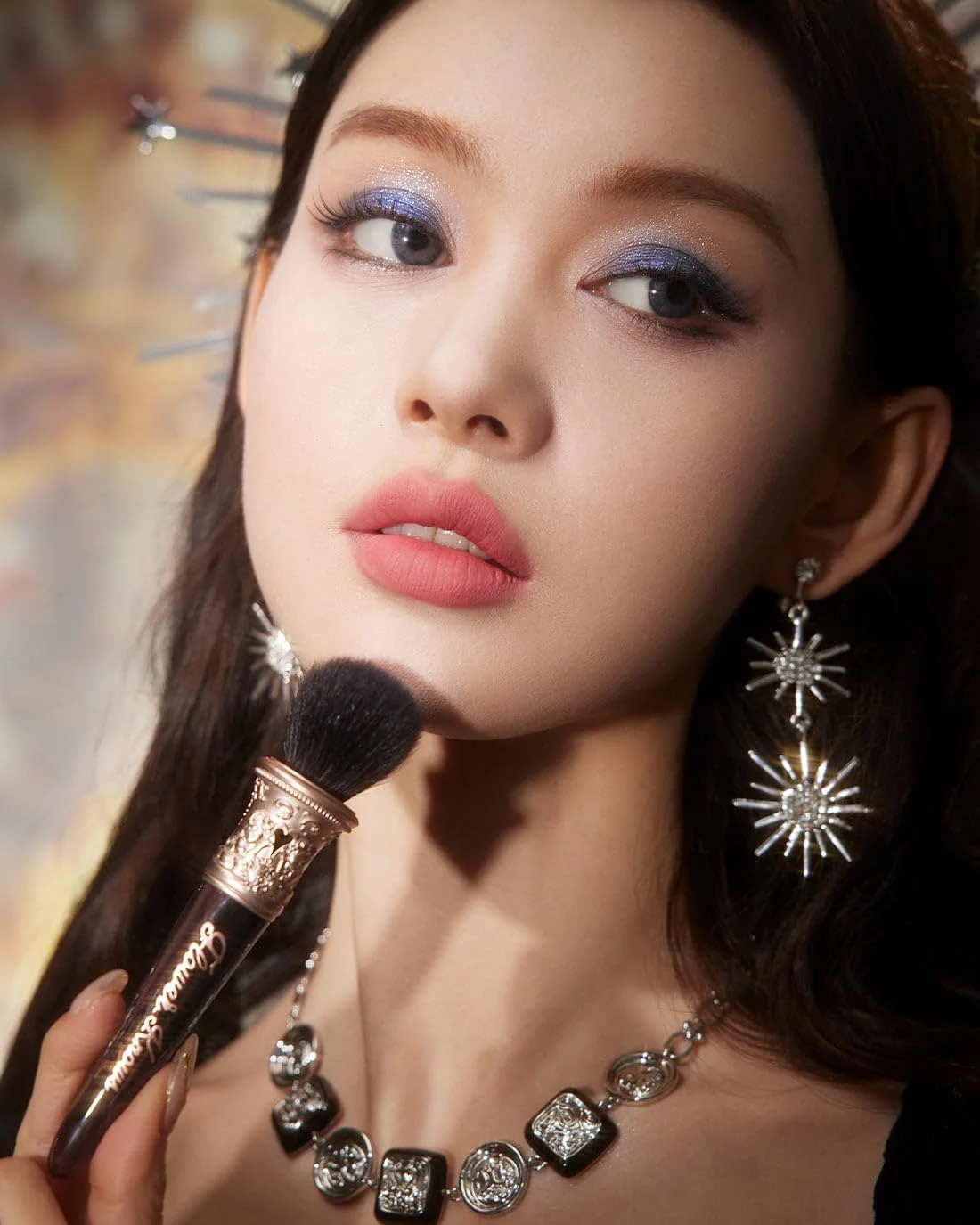 برس رژگونه Flower Knows Little Angel - برس آرایشی ممتاز برای مایع، کرم، پودر - ترکیب، پخش کردن، صورت - موهای مصنوعی نرم (ابسیدین) برس رژگونه Flower Knows Little Angel - برس آرایشی ممتاز برای مایع، کرم، پودر - ترکیب، پخش کردن، صورت - موهای مصنوعی نرم (ابسیدین)