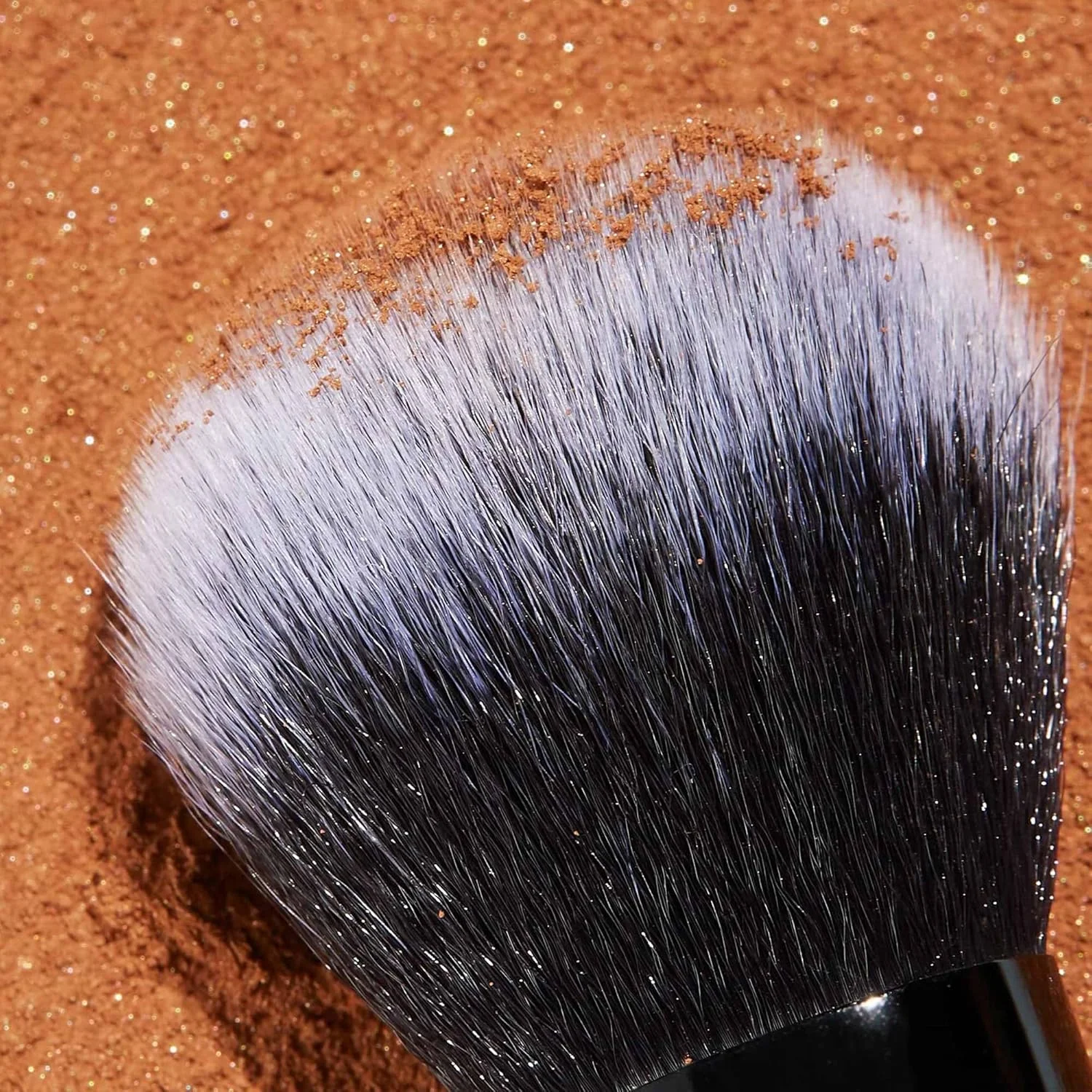 براش آرایشی بی نقص صورت، ابزار آرایشی وگان، کانتور و مشخص کننده بی عیب و نقص، مناسب برای پودر، رژگونه و برنزر براش آرایشی بی نقص صورت، ابزار آرایشی وگان، کانتور و مشخص کننده بی عیب و نقص، مناسب برای پودر، رژگونه و برنزر