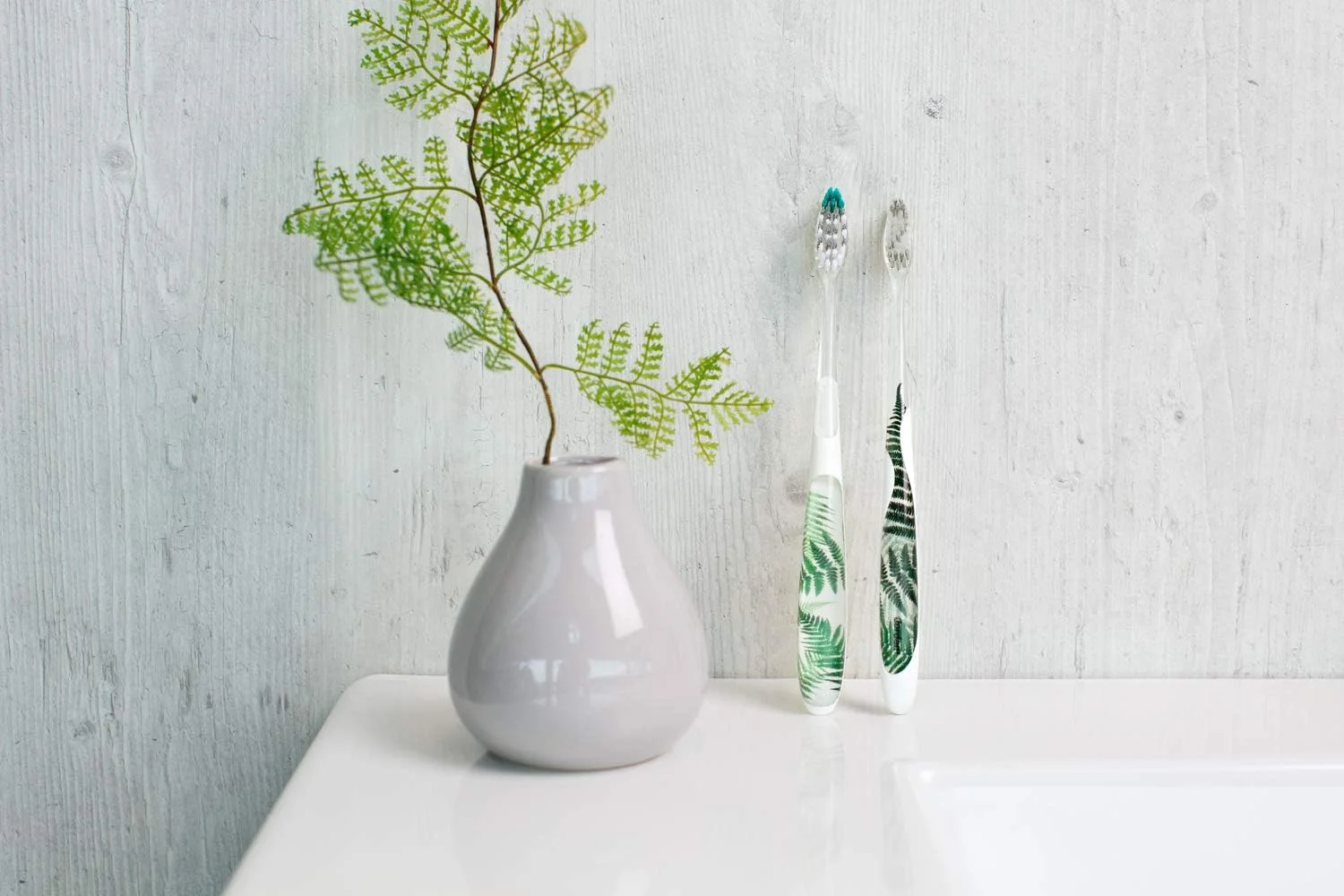 مسواک جردن مدل Individual Clean با برس نرم، رنگ متنوع