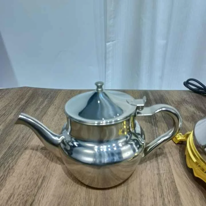 چای ساز سماوری برقی با ظرفیت 4 لیتر، 1800 وات، استیل ضد زنگ با تزیینات طلایی، ست کتری و سماور SC-020 چای ساز سماوری برقی با ظرفیت 4 لیتر، 1800 وات، استیل ضد زنگ با تزیینات طلایی، ست کتری و سماور SC-020