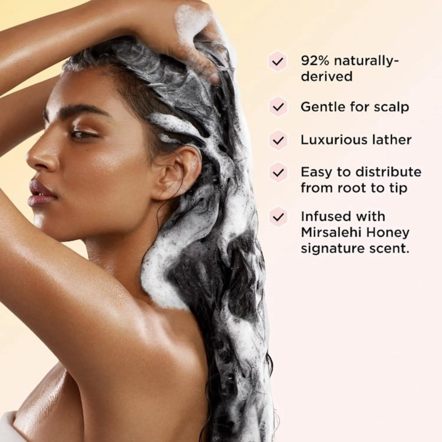 GISOU Honey Infused Hair Wash 75ml GISOU Honey Infused Hair Wash 75ml