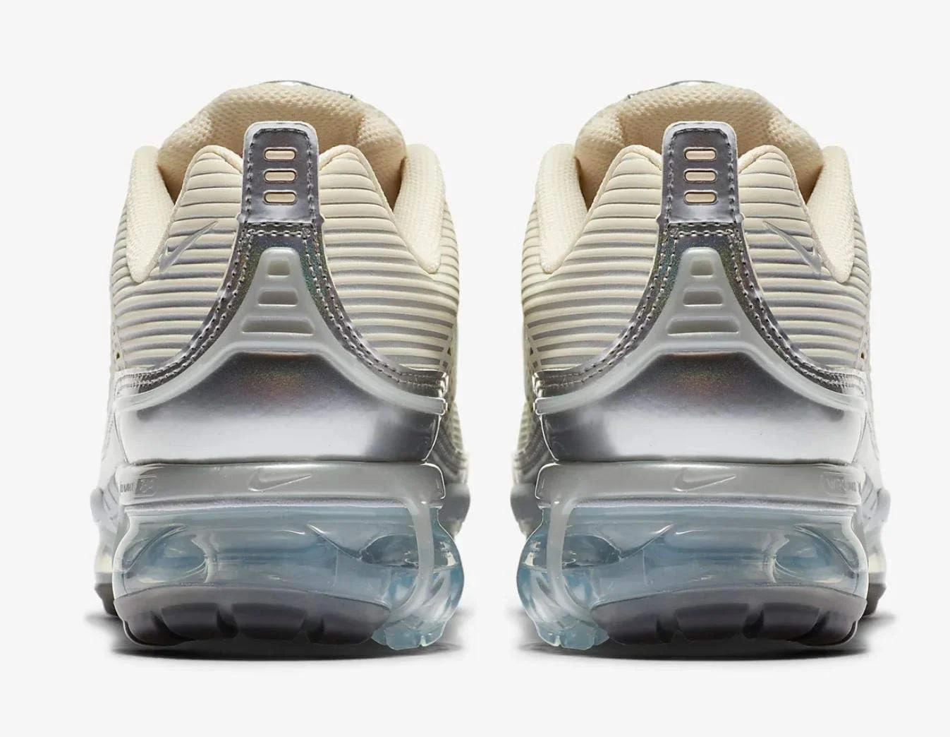 کفش ورزشی زنانه نایک ایر VaporMax 360 مدل CK2719-200 سایز 12 کفش ورزشی زنانه نایک ایر VaporMax 360 مدل CK2719-200 سایز 12
