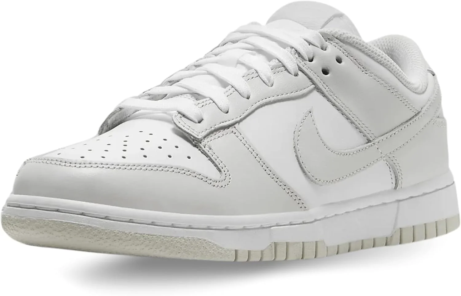 کفش ورزشی زنانه نایک مدل WMNS Dunk Low، بژ Lt Orewood Brn Lt Orewood Brn Sail، سایز 39 EU