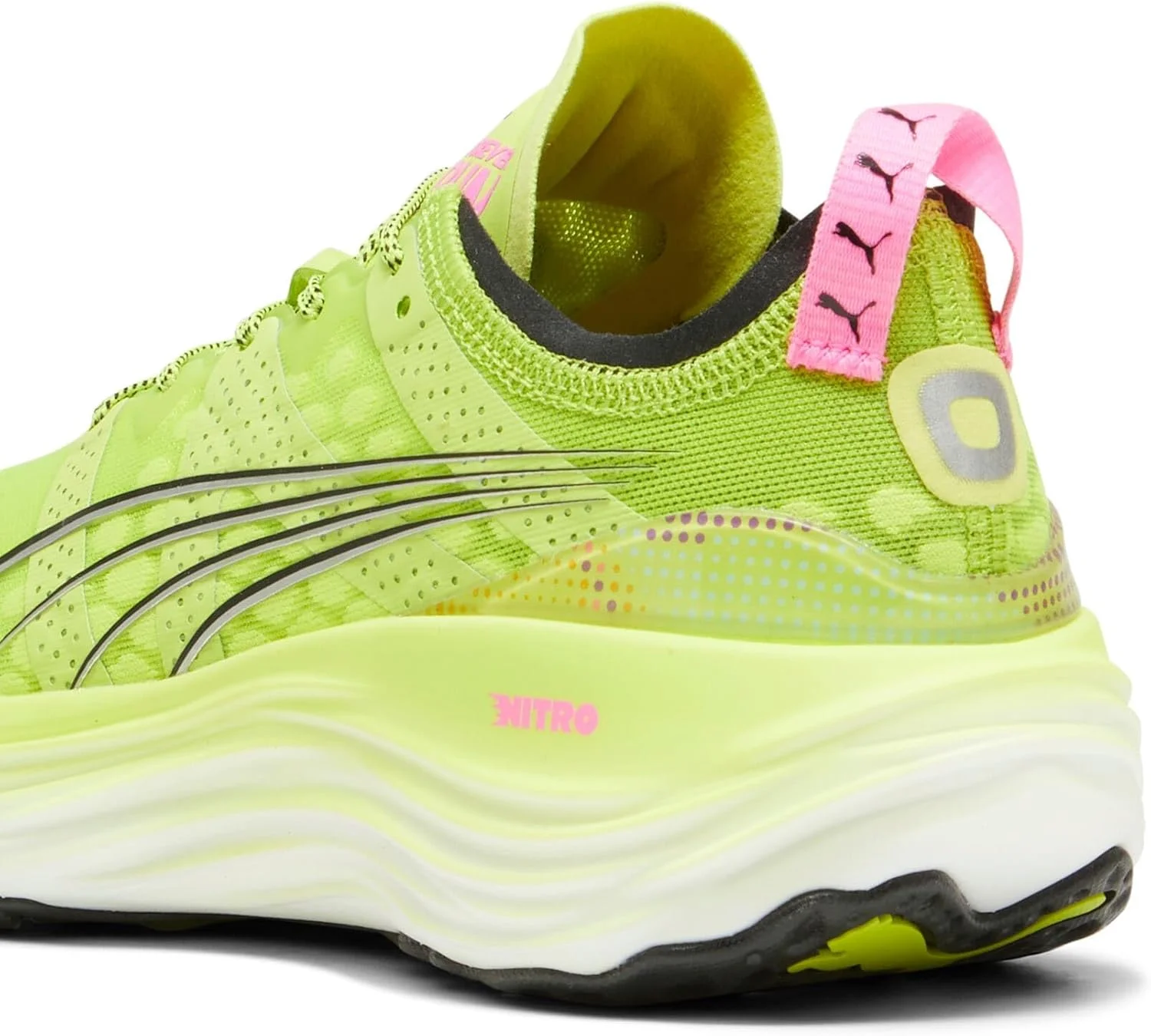 کفش فوتبال مردانه پوما. مدل ForeverRun Nitro، کد 06-377757. با این کفشهای فوتبال که برای تمرین ورزش مورد علاقه شما ایدهآل هستند، تمام پتانسیل خود را به دست آورید، به طور کامل عمل کنید و از ورزش لذت ببرید. کفش فوتبال مردانه پوما. مدل ForeverRun Nitro، کد 06-377757. با این کفشهای فوتبال که برای تمرین ورزش مورد علاقه شما ایدهآل هستند، تمام پتانسیل خود را به دست آورید، به طور کامل عمل کنید و از ورزش لذت ببرید.