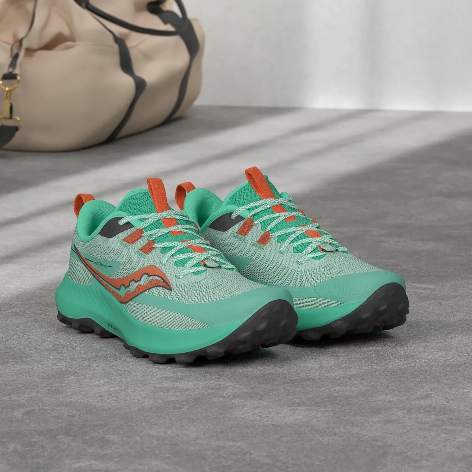 کفش دویدن زنانه ساکونی مدل Peregrine 13 کفش دویدن زنانه ساکونی مدل Peregrine 13