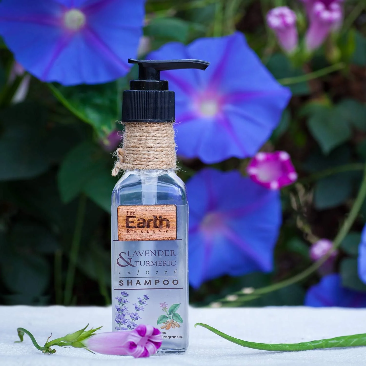 شامپو حاوی اسطوخودوس و زردچوبه Earth Reserve | بدون SLS و پارابن | ملایم برای مو | مناسب موهای خشک و آسیب دیده