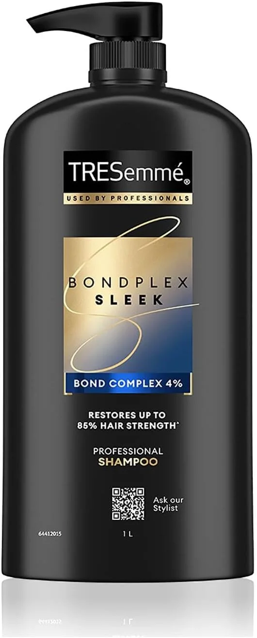 شامپو تقویت کننده پیوند کراتین TRESemmé حجم 1 لیتر، با پروتئین باند پلکس برای استحکام مو، موها را در برابر علائم آسیب دیدگی تا 20 برابر تقویت می کند.