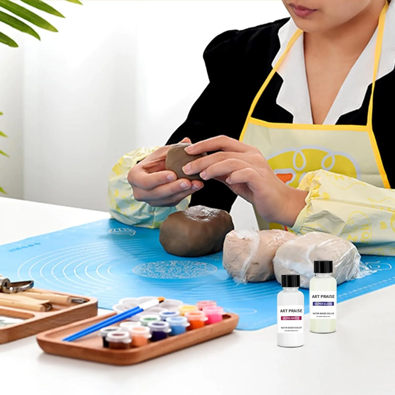 ست وارنیش خاک رس خشک شونده Azonee Premium – پرداخت مات و براق، براقیت بالا و مقاوم در برابر خراش، لعاب اکریلیک بی رنگ برای سفال، خاک رس و رنگ اکریلیک برای گچ (2 عدد 30 میلی لیتر)