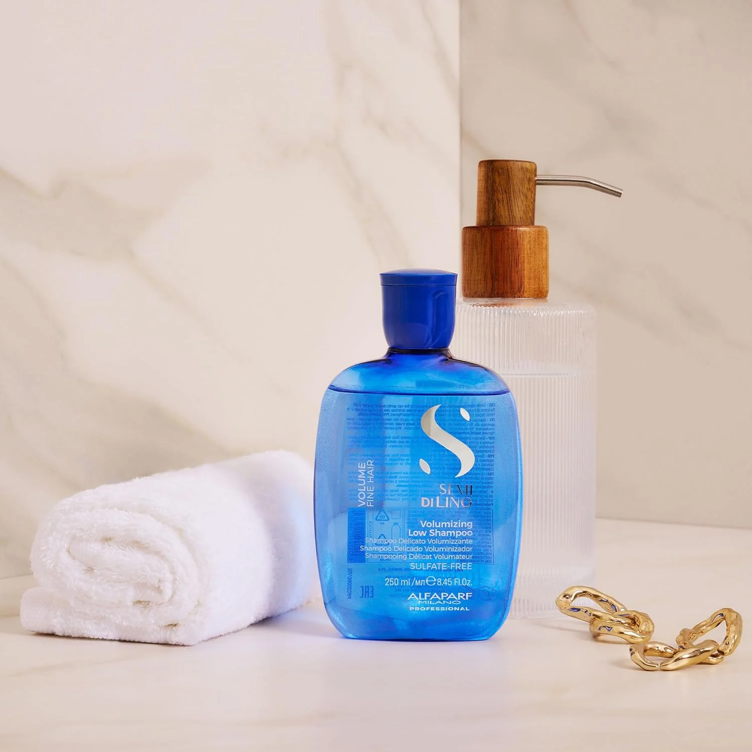 شامپو حجم دهنده ملایم Alfaparf Milano Semi Di Lino Volume، 250 میلی لیتر، 8022297104362 شامپو حجم دهنده ملایم Alfaparf Milano Semi Di Lino Volume، 250 میلی لیتر، 8022297104362