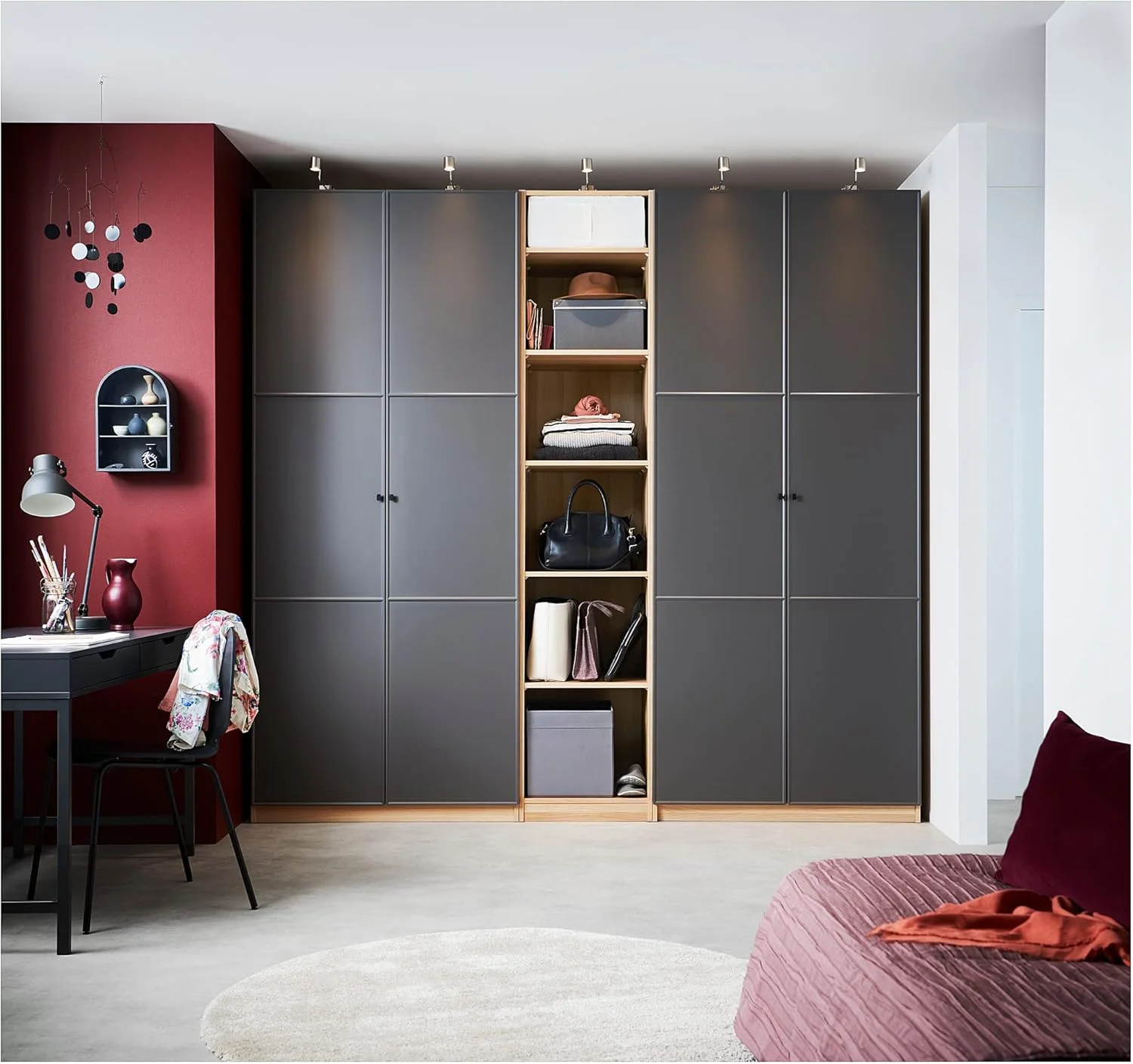 کمد لباس PAX/MERÅKER، ۲۵۰x۶۰x۲۳۶ سانتی متر، روکش بلوط سفید رنگ شده/خاکستری تیره