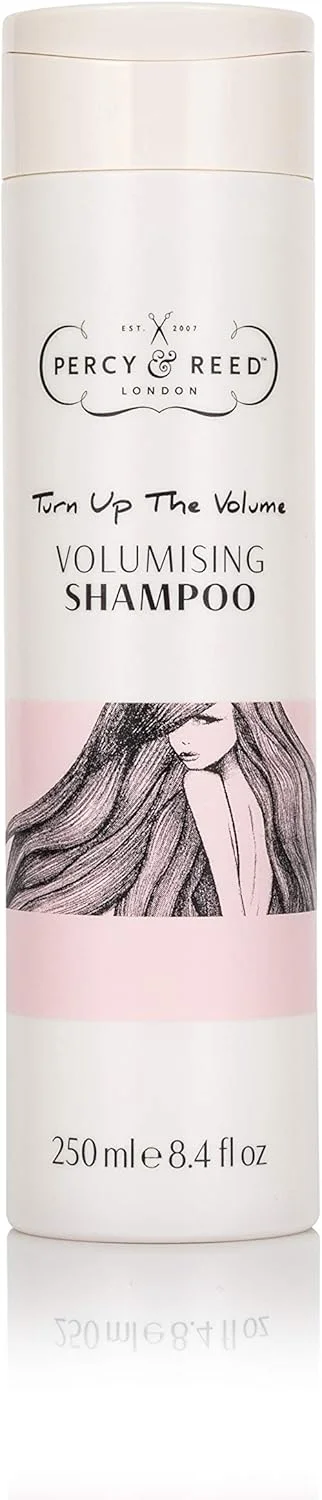 شامپو حجم دهنده پرسی اند رید - فرمول سبک وزن برای ایجاد حجم و موهایی پرپشت، حجیم و بدون وزن - موهایی پرتر و ضخیم تر. فاقد گلوتن، سولفات، سیلیکون و پارابن - 250 میلی لیتر