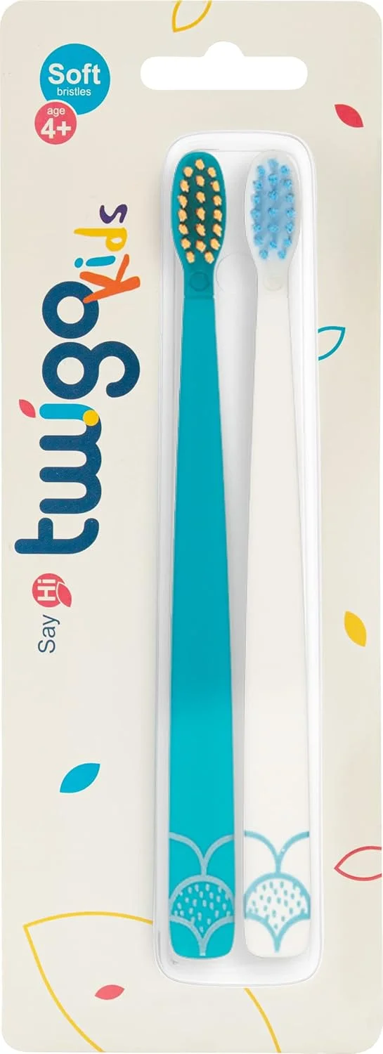 مسواک فوق العاده نرم کودکانه فلیپر فان تویگو بدون BPA، بسته دوتایی، مراقبت از دهان با برس های نرم، مسواک زدن ایمن، ساخت مالزی - آبی و سفید، 3 سال به بالا
